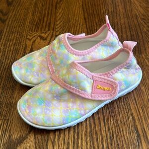 Toddler Sz 11.5 Mermaid Water Shoes Pool Shoes NWOT